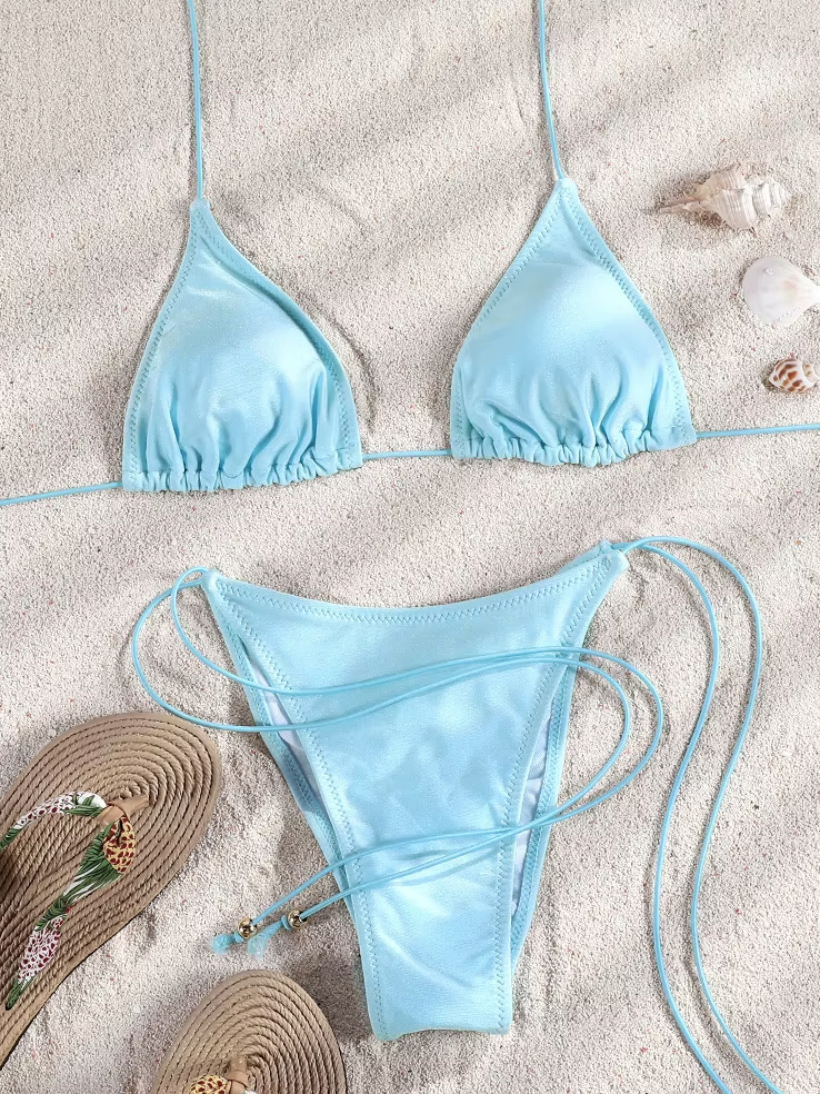 Sexy brasilianischer Bikini Hellblau Für selbstbewusste Strandmomente