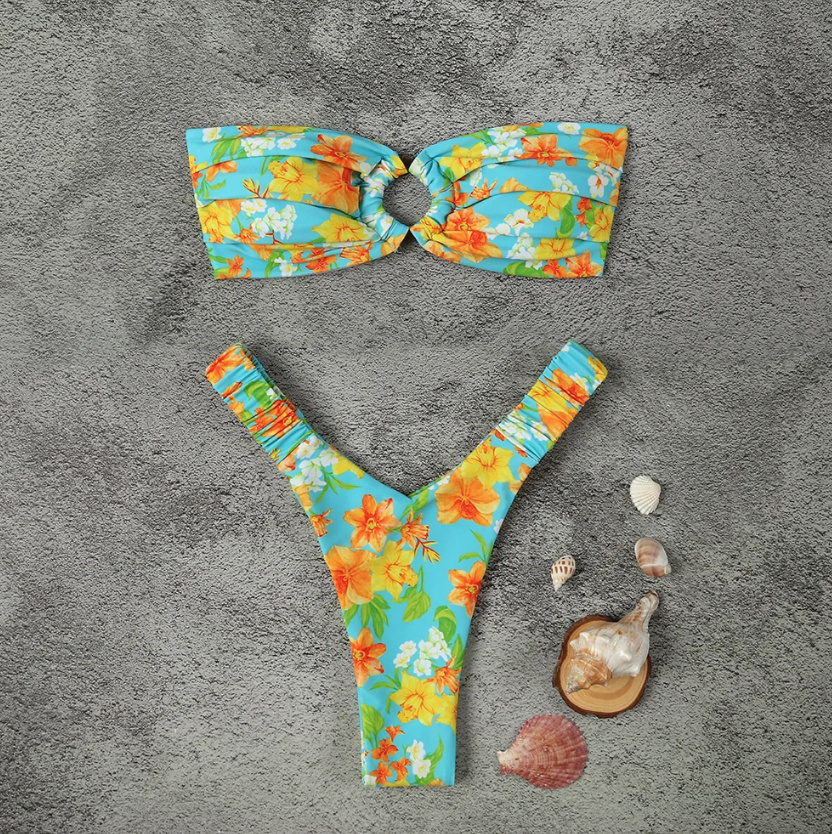 Bandeau Brasilianischer Bikini zum Binden in Hellblau mit Blumen