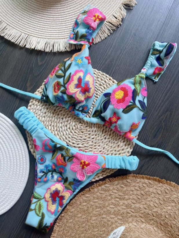 Triangle Bikini 2025 mit Hohe Taille in Hellblau Bestickt