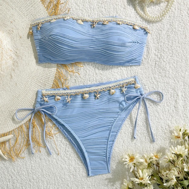  Bandeau Bikini Samira in Hellblau mit Muscheln und Seesterne