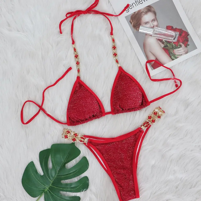 Brasilianischer Halterneck Bikini mit Strass in Rot
