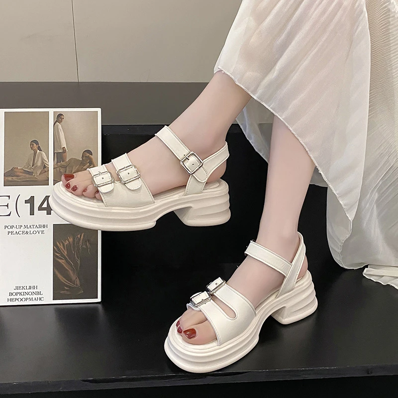 Frauen Sandalen in Weiss