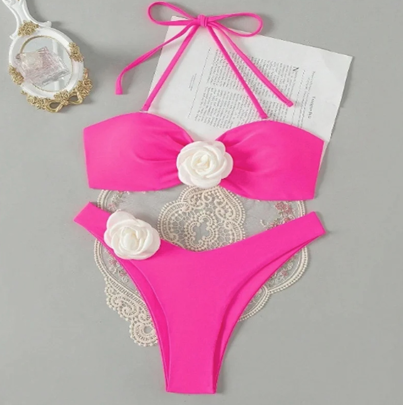 Halterneck High-Waist Bikini in Pink mit Weiße Blume