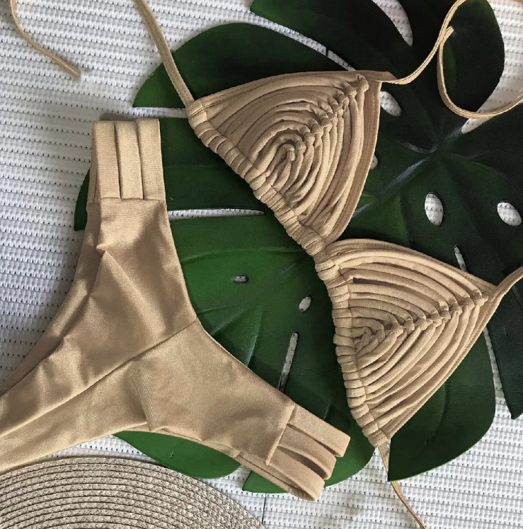 Halterneck High-Waist Bikini Yaurelis in Gold