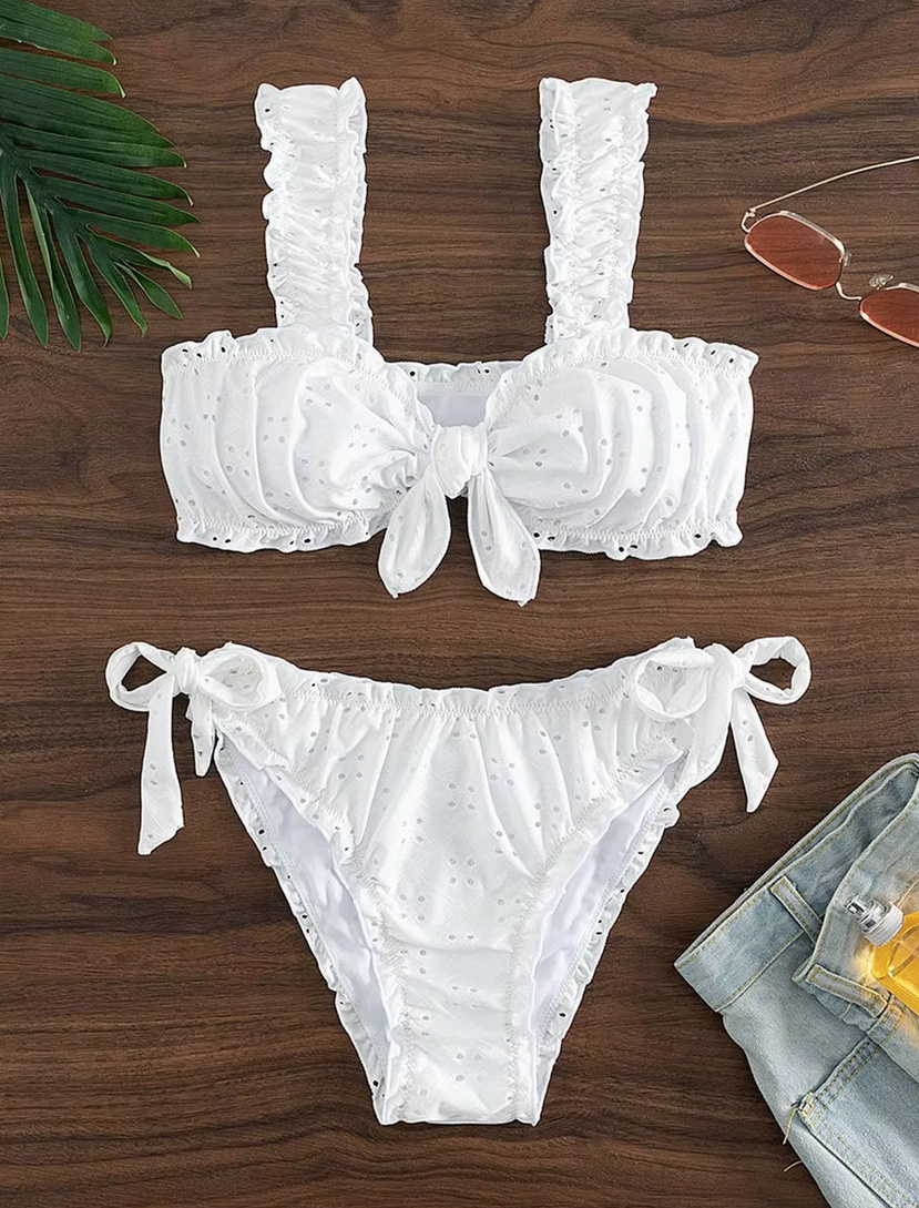 Weißer Triangle Bikini 2025 Valentine mit Spitze